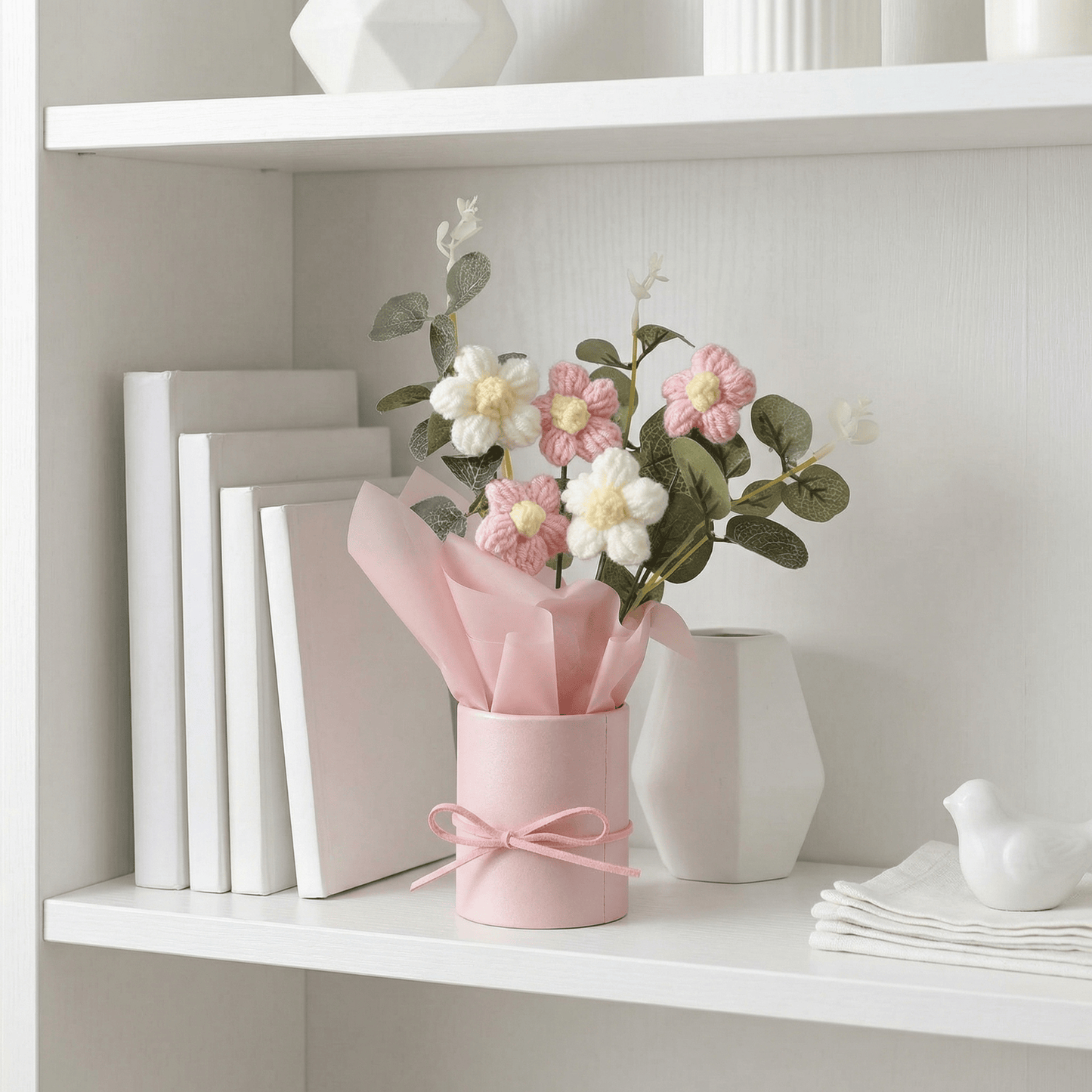 Dekorly Crochet Pink Daisy Bouquet 9 Inch | Handmade Knitted Flower Arrangement with Pot | Cute Artificial Floral Gift for Home Decor Birthday Anniversary Valentine Gift